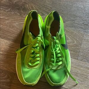 Nike Green Athletic Shoes